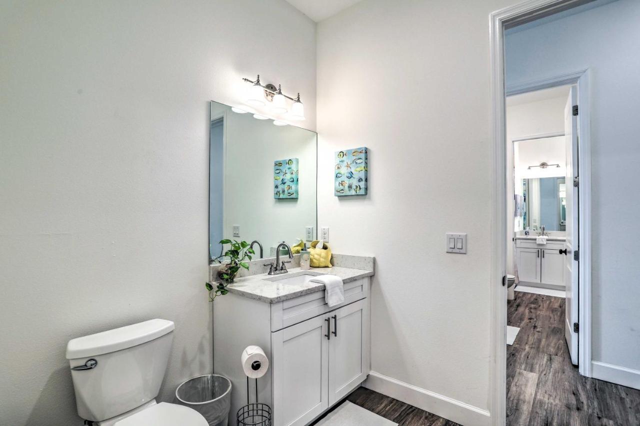 Family-Friendly Tampa Home Less Than 3 Mi To Ocean! Экстерьер фото